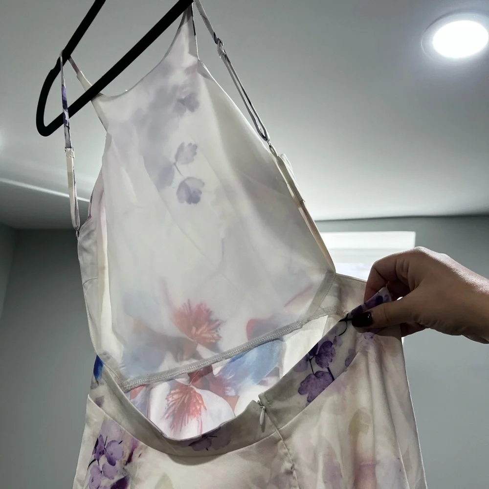 L’Atiste Watercolor Floral Backless Mini Dress Size M - Picture 3 of 5